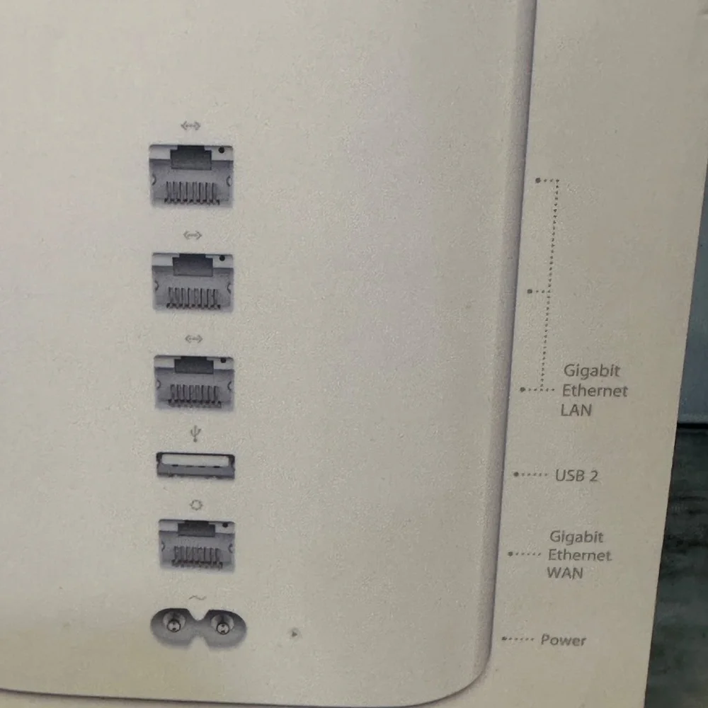 Apple AirPort Extreme 802.11ac A1521 (6th Generation) w/ Power Cord & Box Router